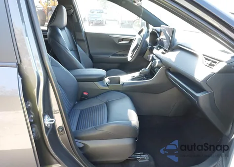 2025 Toyota Rav4 Hybrid Xse z USA, uszkodzony, nr VIN 2T3E6RFV5SW084584